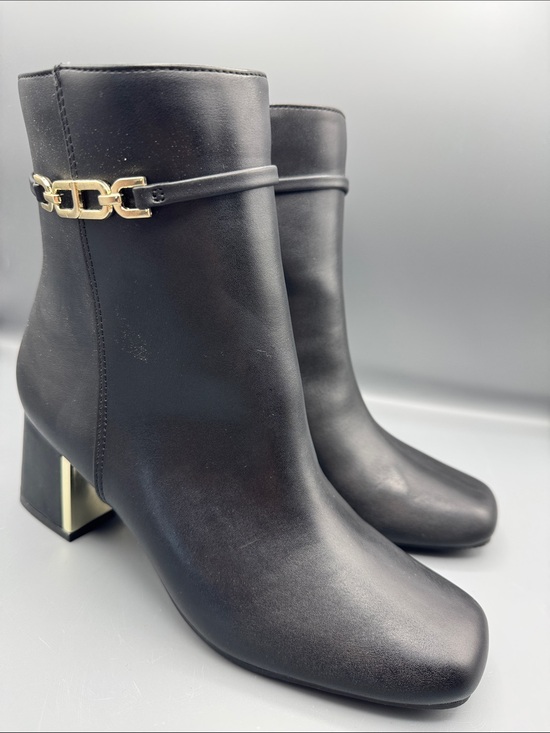 Jones New York Shoes - Jones New York Women's Durling Block Heel Booties